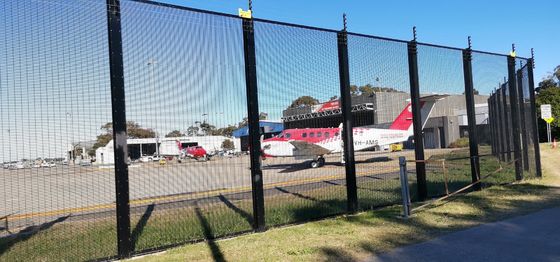 उच्च सुरक्षा 358 विरोधी चढ़ाई बाड़ पैनल 3.5mm 4.0mm