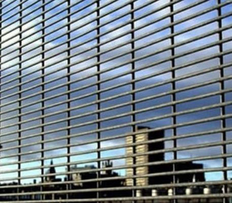 टिकाऊ एंटी क्लाइम्ब जेल 358 उच्च सुरक्षा बाड़ उच्च तन्यता 540-690N/M2