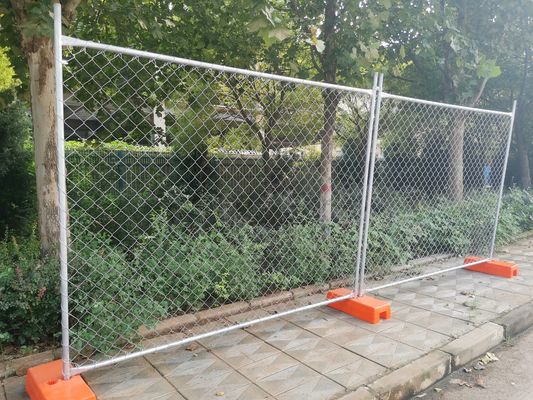 पीवीसी लेपित पाउडर लेपित अस्थायी बाड़ पैनल गर्म डुबोया जस्ती चल धातु