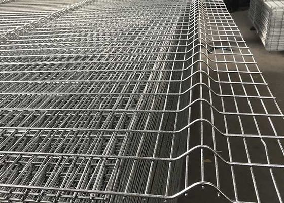 स्क्वायर पोस्ट H3000mm एंटी क्लाइम्ब मेष बाड़ OHSAS फ्लैट बार स्टील बाड़