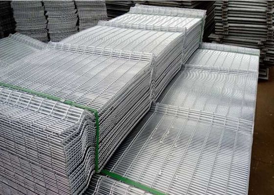 जस्ती H5.2m विरोधी कट बाड़ 358 सैन्य सुरक्षा बाड़