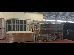 स्टैकेबल डिज़ाइन के साथ कॉम्पैक्ट एज प्रोटेक्शन बैरियर